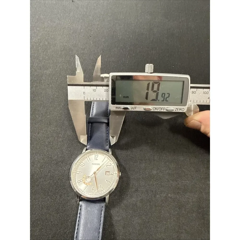 Fossil es 3749
